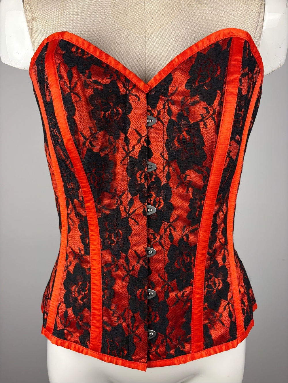 Gothic Red Satin & Black Lace Overbust Corset Bustier Top - Size 30 / XL